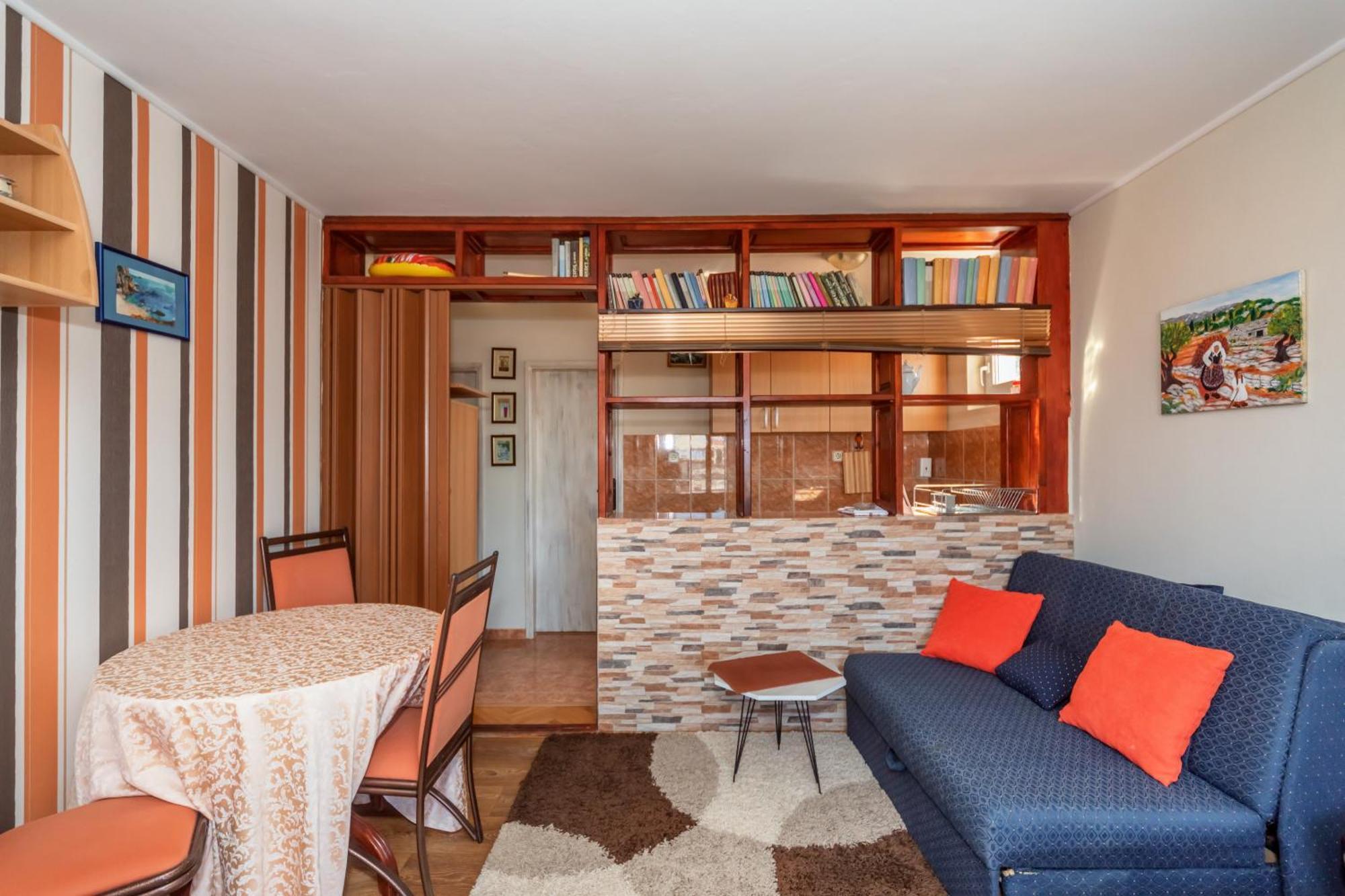 Apartments Pod Lozom With Seaview Petrovac الغرفة الصورة